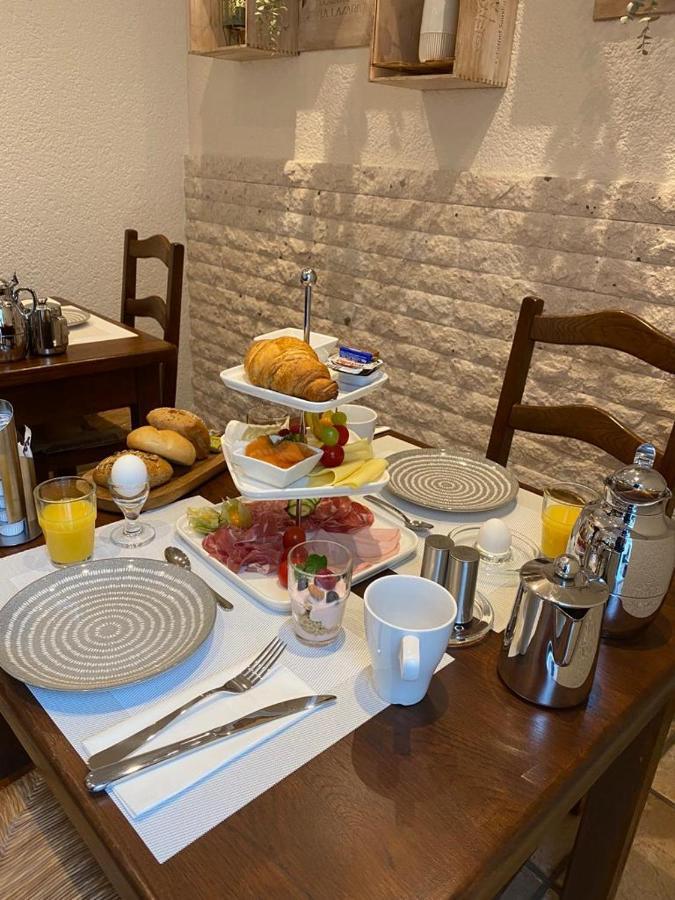 Hotel Zur Linde سارلويس المظهر الخارجي الصورة